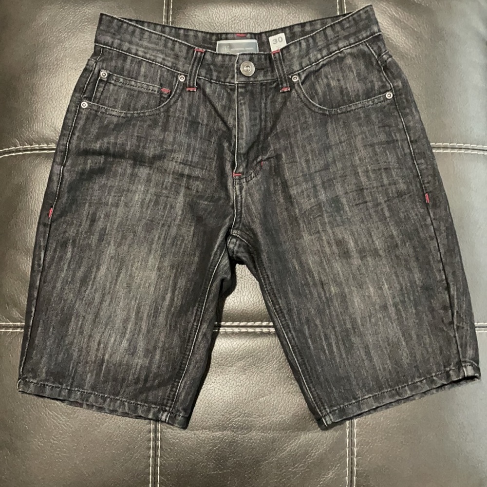 Men’s INC Brand Marbled Black Denim Shorts Size 30 Waist